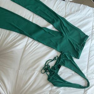 Matching set wide bottom